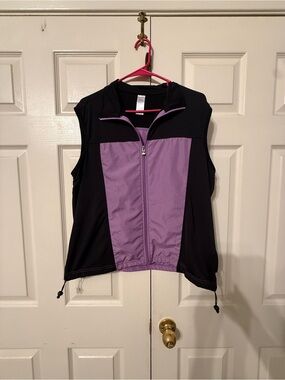 Women’s Black and Purple Zip-Front Active Vest
